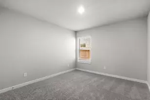 7627 Sirocco Ln, Baytown, TX 77523 - Photo 12