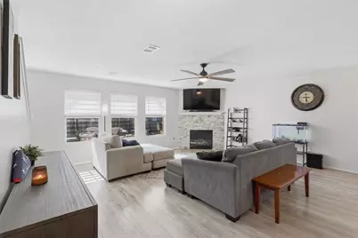 16852 Greenhouse Street, Conroe, TX 77385 - Photo 6