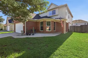 16852 Greenhouse St, Conroe, TX 77385 - Photo 2