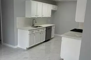 5315 Gayla Ln, Baytown, TX 77521 - Photo 6