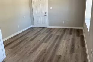 505 Waco St, Conroe, TX 77301 - Photo 4