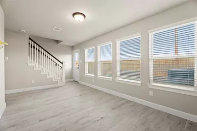 11417 Lucky Falls Drive, Houston, TX 77047 - Photo 4