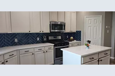 5827 Annatto Drive, Baytown, TX 77521 - Photo 4