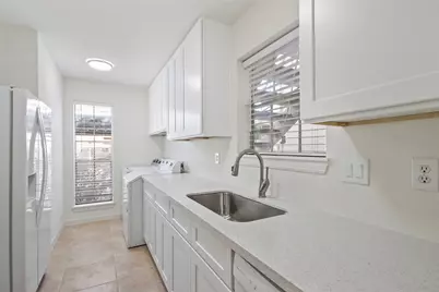 11201 Lynbrook Drive #3503, Houston, TX 77042 - Photo 4