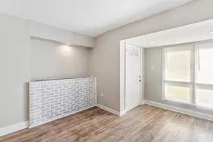 208 Preston St, La Marque, TX 77568 - Photo 6