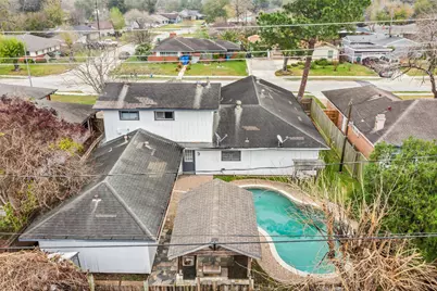 8406 Glen Valley Drive, Houston, TX 77061 - Photo 30