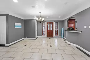 8406 Glen Valley Dr, Houston, TX 77061 - Photo 12