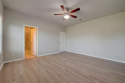 31803 Wellington Pass, Fulshear, TX 77441 - Photo 34