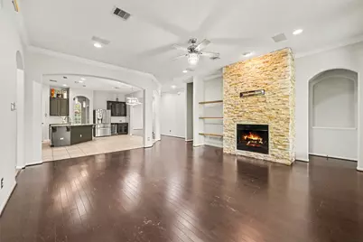 17915 Creek Bluff Lane, Cypress, TX 77433 - Photo 6