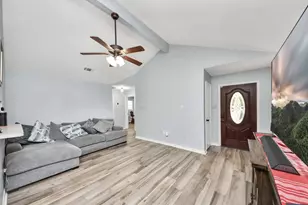 13827 Bay Gardens Dr, Sugar Land, TX 77498 - Photo 10