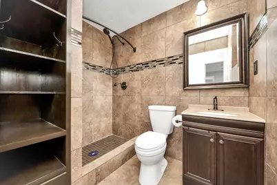 13827 Bay Gardens Drive, Sugar Land, TX 77498 - Photo 28
