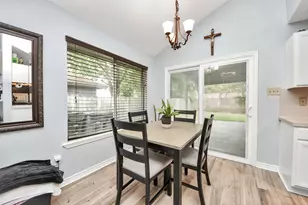 13827 Bay Gardens Dr, Sugar Land, TX 77498 - Photo 14
