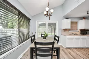 13827 Bay Gardens Dr, Sugar Land, TX 77498 - Photo 16