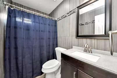 13827 Bay Gardens Drive, Sugar Land, TX 77498 - Photo 24