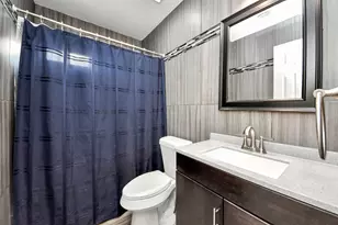 13827 Bay Gardens Dr, Sugar Land, TX 77498 - Photo 24