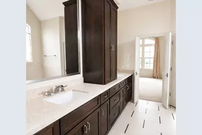 1976 Woodbury Street, Houston, TX 77030 - Photo 8