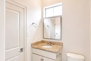 1976 Woodbury St, Houston, TX 77030 - Photo 10