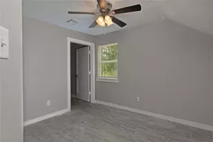 519 Magnolia Point Dr, Houston, TX 77336 - Photo 8