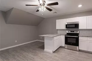 519 Magnolia Point Dr, Houston, TX 77336 - Photo 6