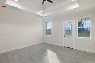 415 Road 5102J, Cleveland, TX 77327 - Photo 14