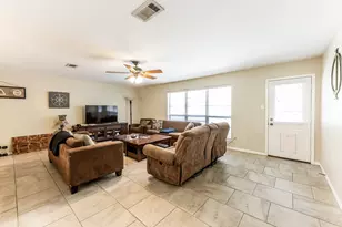 3028 Winding Way, Huntsville, TX 77340 - Photo 12