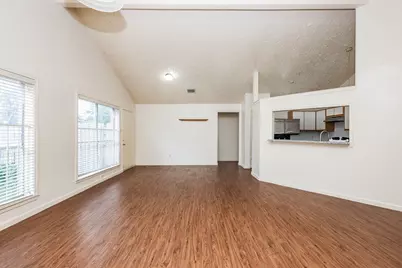 10907 Allison Bend Court, Houston, TX 77086 - Photo 4
