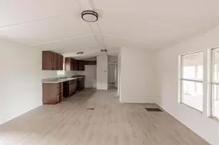 2422 Avilion Ct, Pearland, TX 77584 - Photo 4
