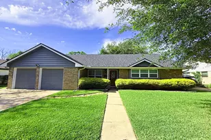 158 Bluebonnet St, Sugar Land, TX 77478 - Photo 1