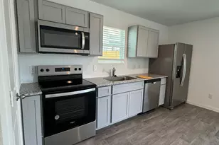 16750 N Marie Vlg Dr, Conroe, TX 77306 - Photo 10