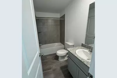 16750 N Marie Village Dr, Conroe, TX 77306 - Photo 16