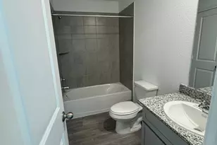 16750 N Marie Vlg Dr, Conroe, TX 77306 - Photo 16