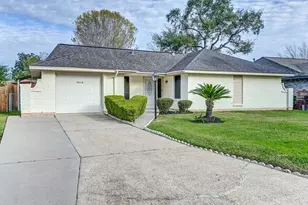 7618 Deadwood Dr, Houston, TX 77040 - Photo 2