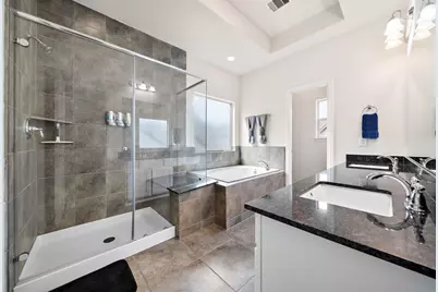 1510 Brayson Oaks Place, Houston, TX 77043 - Photo 30