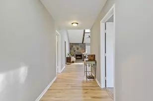 16422 Dunmoor Dr, Houston, TX 77059 - Photo 2