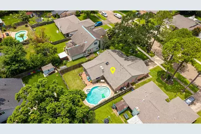 16422 Dunmoor Drive, Houston, TX 77059 - Photo 26