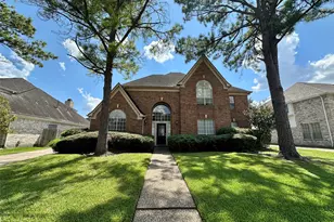 20507 Chapel Glen Ct, Katy, TX 77450 - Photo 2