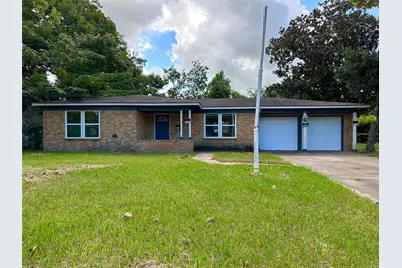 6 Southlawn Circle, La Marque, TX 77568 - Photo 4