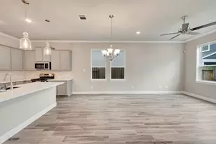 3023 Ventas Dr, Houston, TX 77047 - Photo 6