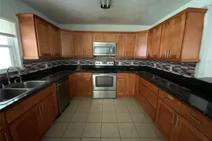 20331 County Rd 510V, Brazoria, TX 77422 - Photo 2