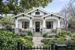 1004 Missouri St, Houston, TX 77006 - Photo 2