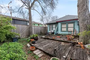 1004 Missouri St, Houston, TX 77006 - Photo 18