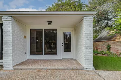 10303 Chevy Chase Drive, Houston, TX 77042 - Photo 48