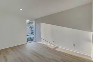 10303 Chevy Chase Dr, Houston, TX 77042 - Photo 40