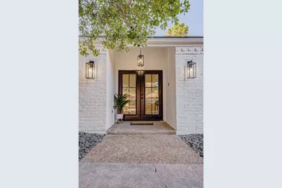 10303 Chevy Chase Drive, Houston, TX 77042 - Photo 1