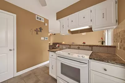 10252 Longmont Drive #45/4, Houston, TX 77042 - Photo 18