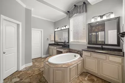 11 Canoe Bend Drive, Spring, TX 77389 - Photo 14