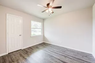 9617 Caffrey St, Houston, TX 77075 - Photo 22
