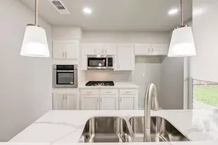 9617 Caffrey St, Houston, TX 77075 - Photo 14