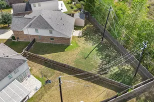 9402 Savannah Holly Dr, Houston, TX 77075 - Photo 28