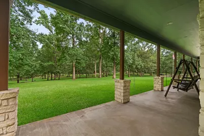 375 Crestview Drive, Livingston, TX 77351 - Photo 8